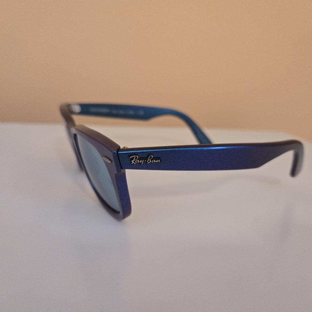Ray-Ban Blue/Green Sunglasses